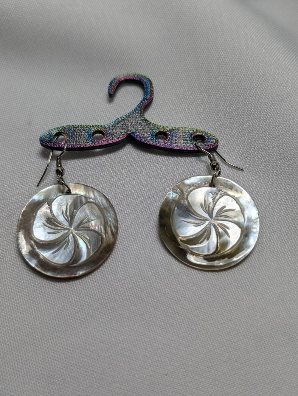 Iridescent Shell Disc Drop Earrings - Women Jewelry